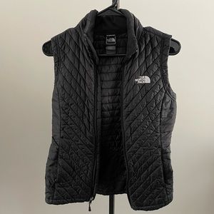 North face vest